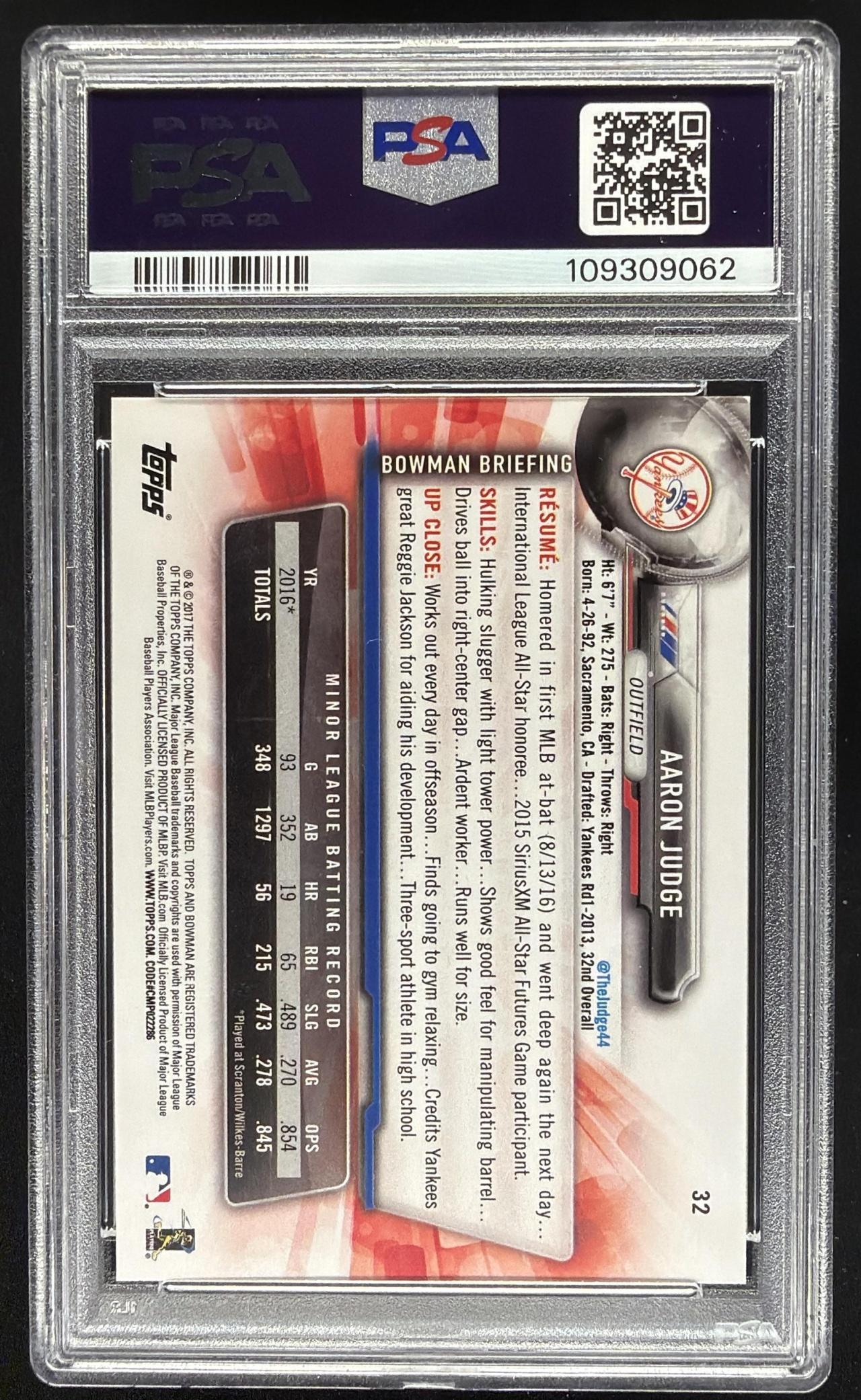 2017 Bowman Aaron Judge #32 RC PSA 9