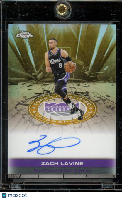 2025-26 Topps Chrome Zach Lavine Gold Refractor Auto /50