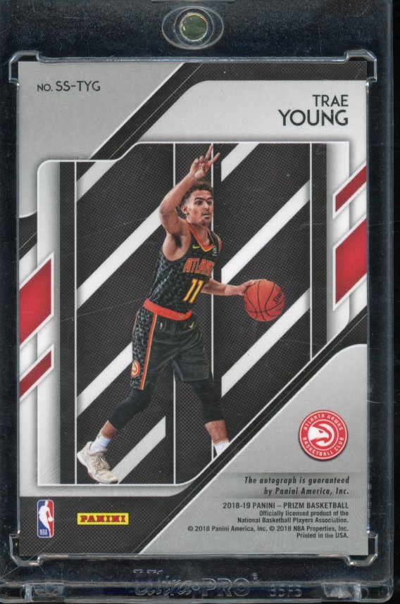 2018-19 Prizm Trae Young Sensational Signatures Rookie Auto