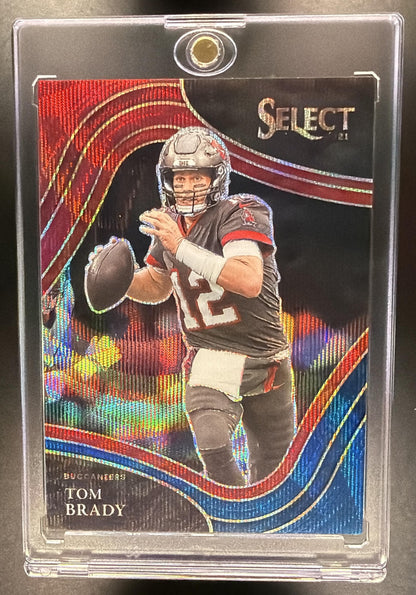 2021 Panini Select Tom Brady #301 Tri Color Prizm 65/75 Field Level