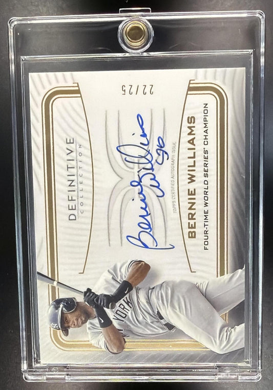 2023 Topps Definitive Bernie Williams #LAC-BW Legendary Auto Collection 22/25