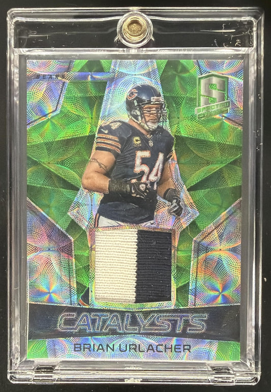 2017 Panini Spectra Brian Urlacher #16 Catalysts Neon Green 5/10