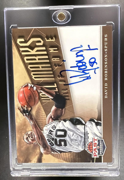 2012-13 Panini Past & Present David Robinson #3 Hall Marks Auto