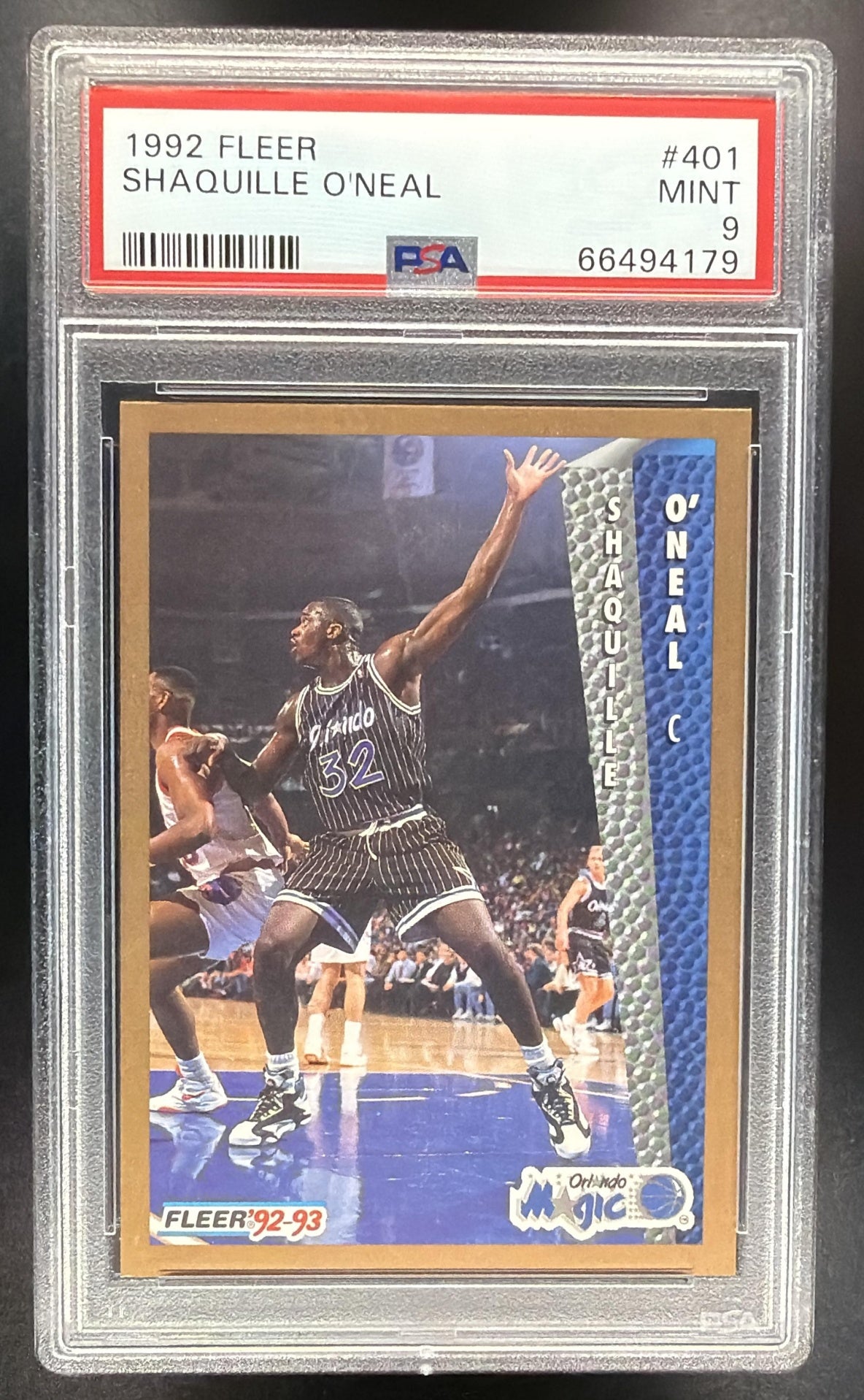 1992-93 Fleer Shaquille O'Neal #401 RC PSA 9