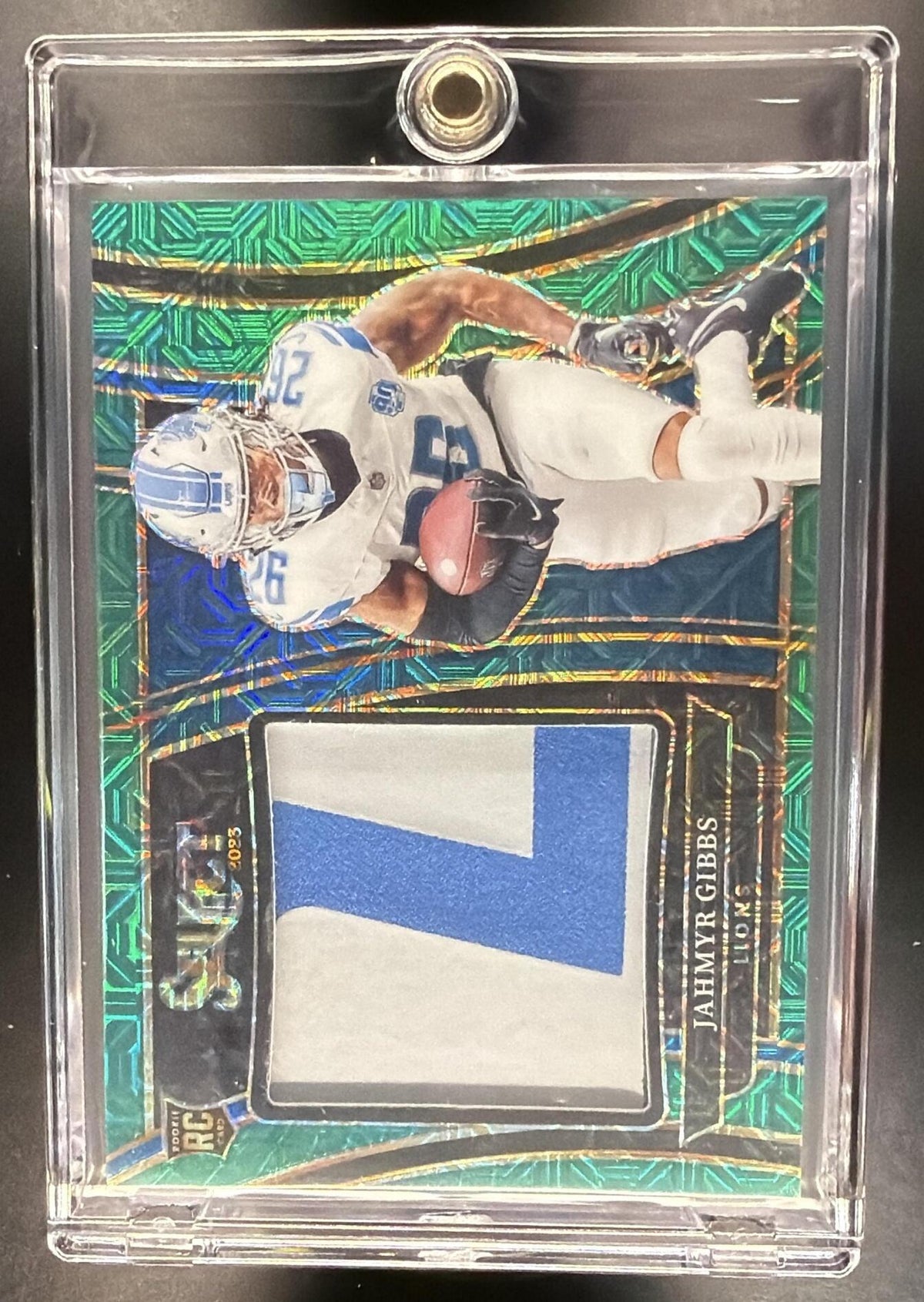 2023 Panini Select Jahmyr Gibbs #SWA-JGI Jumbo Rookie Patch Green Prizm /5 RC