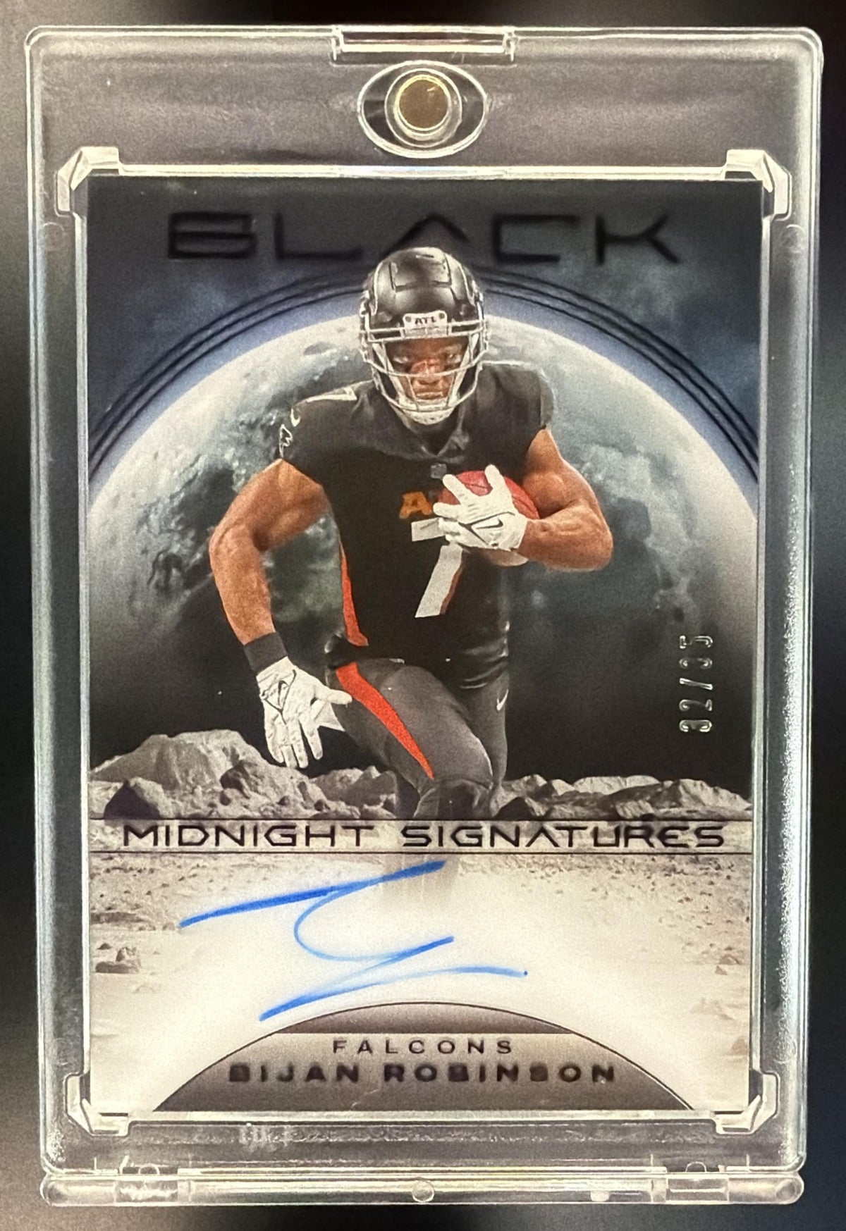 2024 Panini Black Bijan Robinson #MS-BRN Auto Midnight Sigantures /35