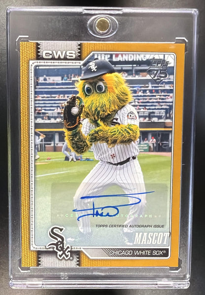 2026 Topps Series 1 #M-3 Mascots Auto Gold 2/50 White Sox Southpaw