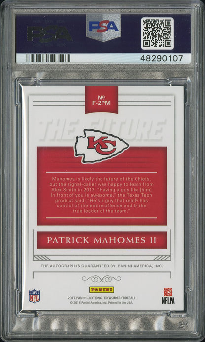 2017 Panini National Treasures Patrick Mahomes II The Future Rookie /25 Auto PSA 9