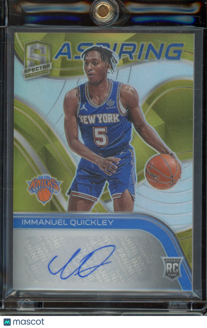 2020-21 Spectra Immanuel Quickley Gold Rookie Auto /10