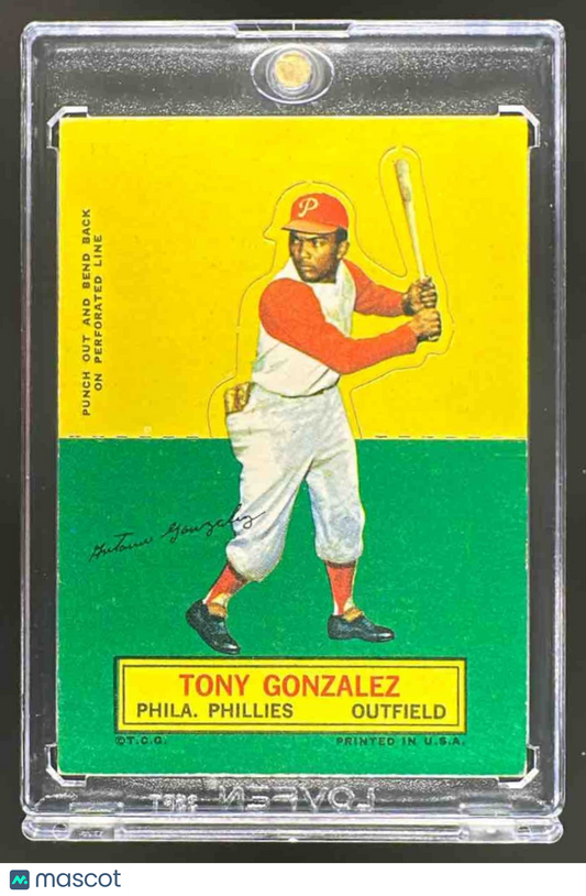 196 Topps Stand Up Tony Gonzalez #32
